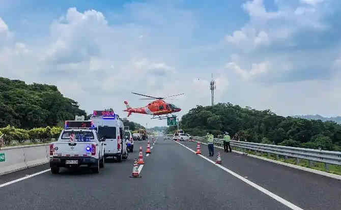 临江高速公路汽车救援案例